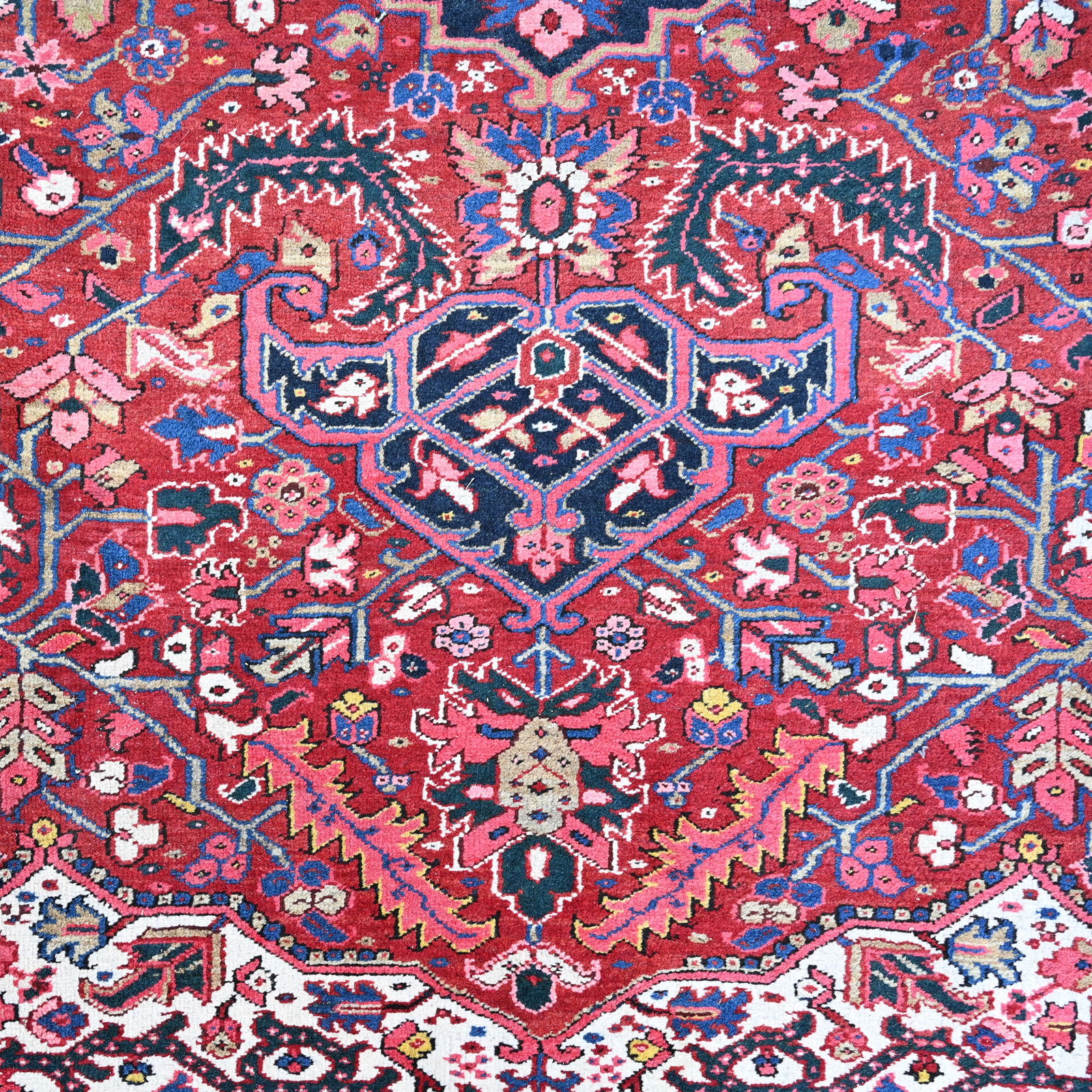 Heriz Rug, Persia - 9