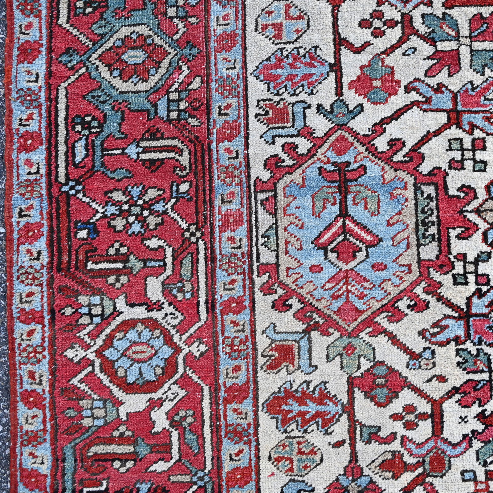 Heriz Rug, Northwest Persia - 5