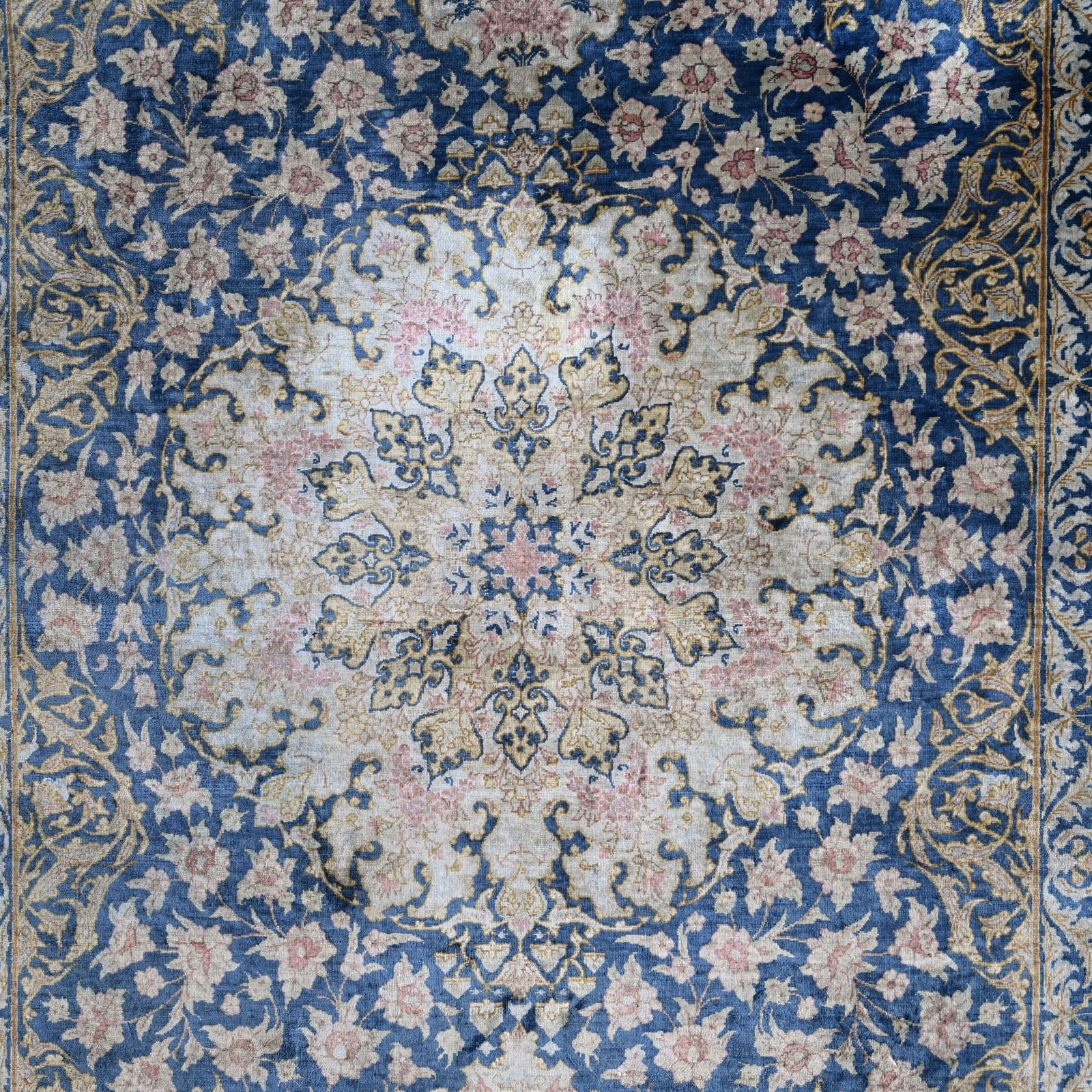 Silk Kashan Rug, Persia - 5