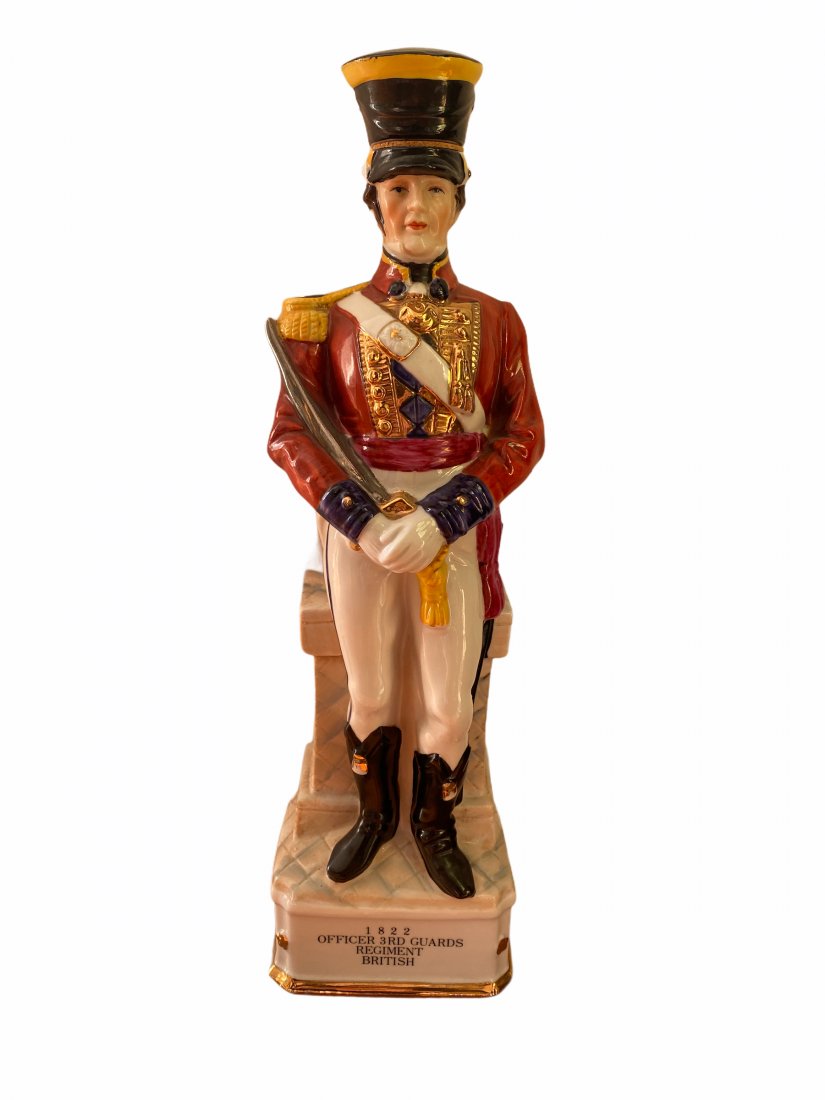 Collectible Arnart Grenadier porcelain (1 of 3)