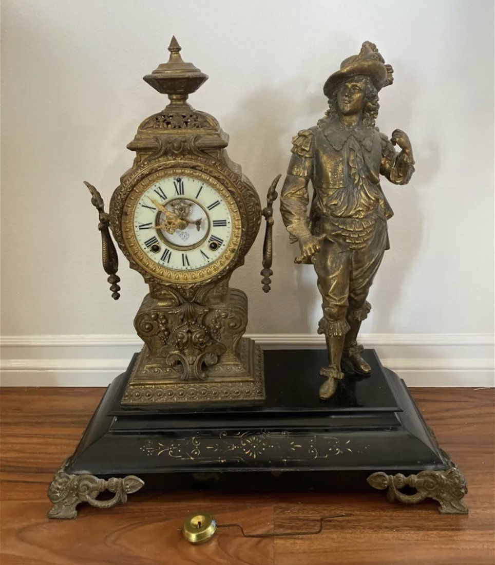 Figural Mantel Metal Clock (1 of 5)