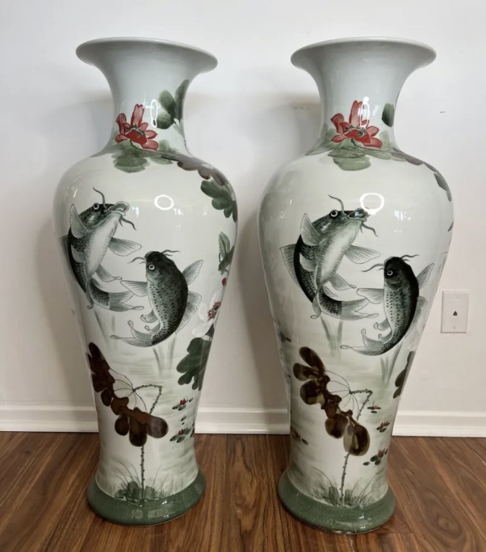 Pair of Handmade Chinese Porcelain Fishes Vases (1 of 3)