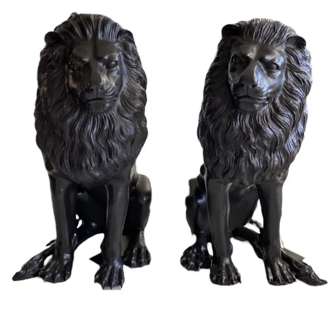 Pair of Bronze Lions Sculptures (1 of 4)