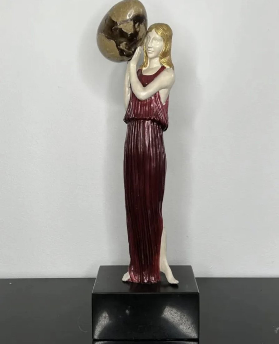 Art Deco Bronze Lady Sculpture (1 of 2)