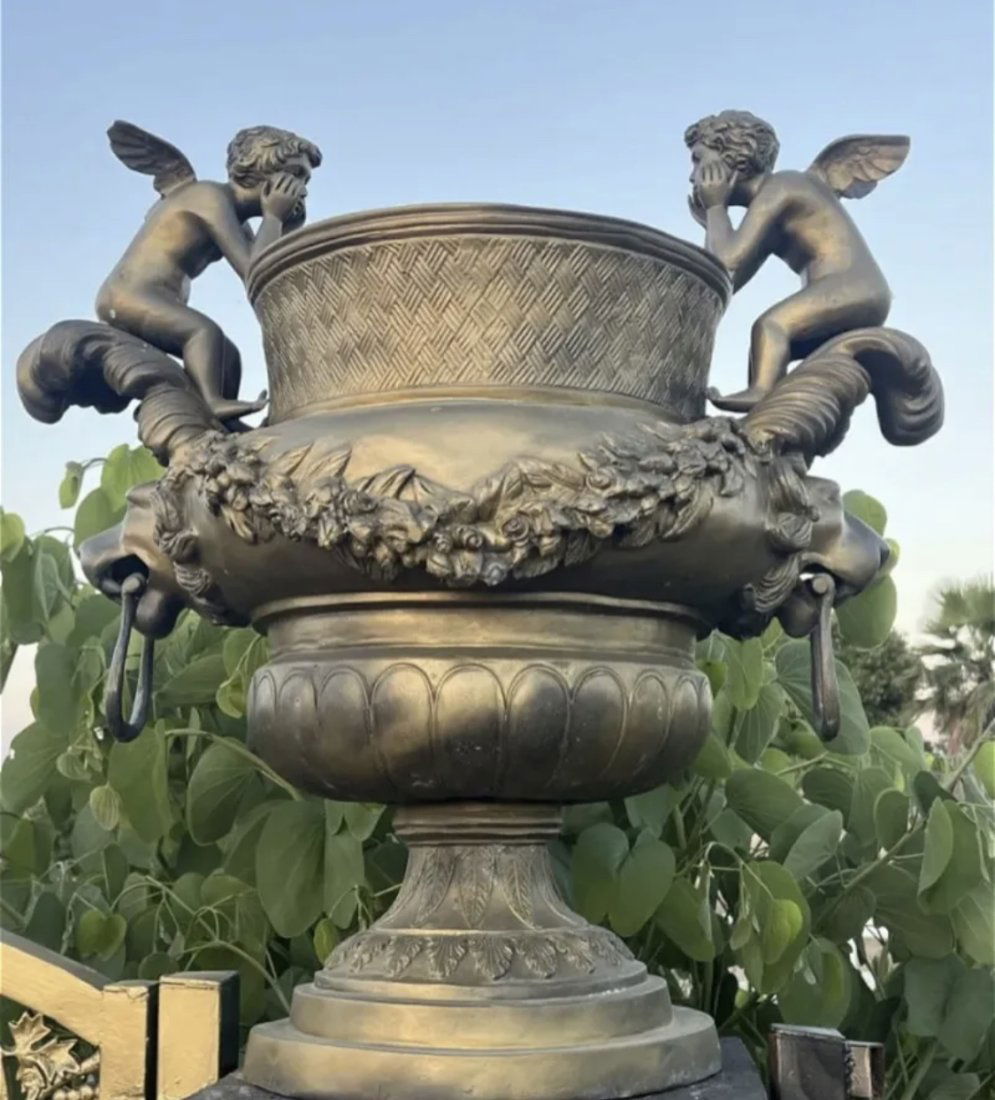 Large Cherubs and Lions Bronze Planter (1 of 3)