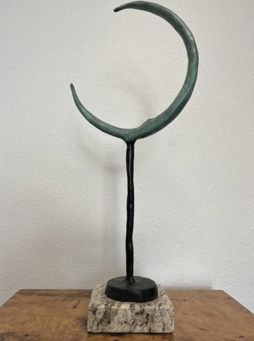 Large Modern Bronze Sculpture - Sergio Bustamente (1 of 3)