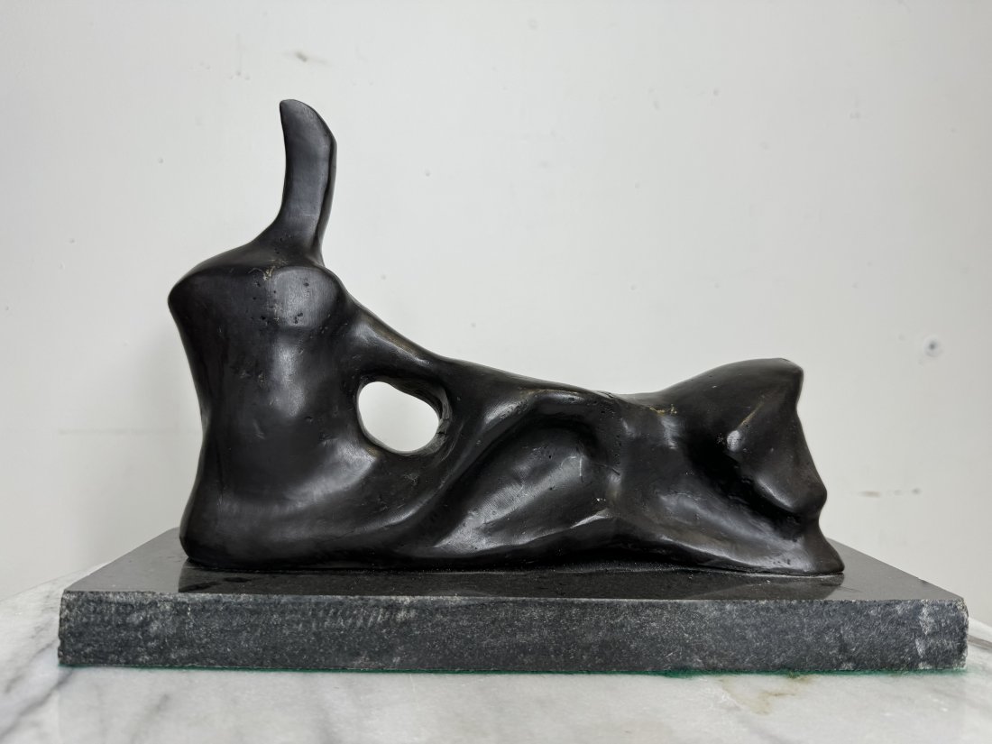 Henry Moore Large Bronze Sculpture (1 of 3)