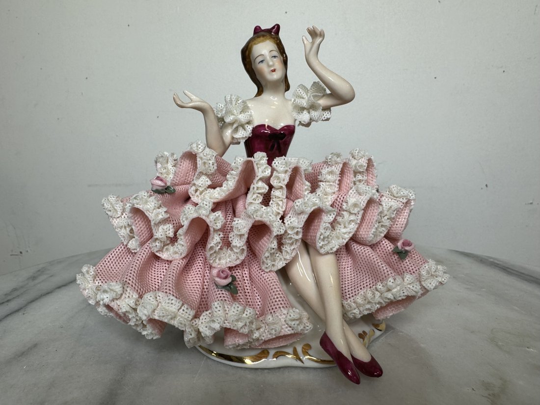 Large Germany Dresden Porcelain Lace Woman with: Measurements: 7 x 5 in