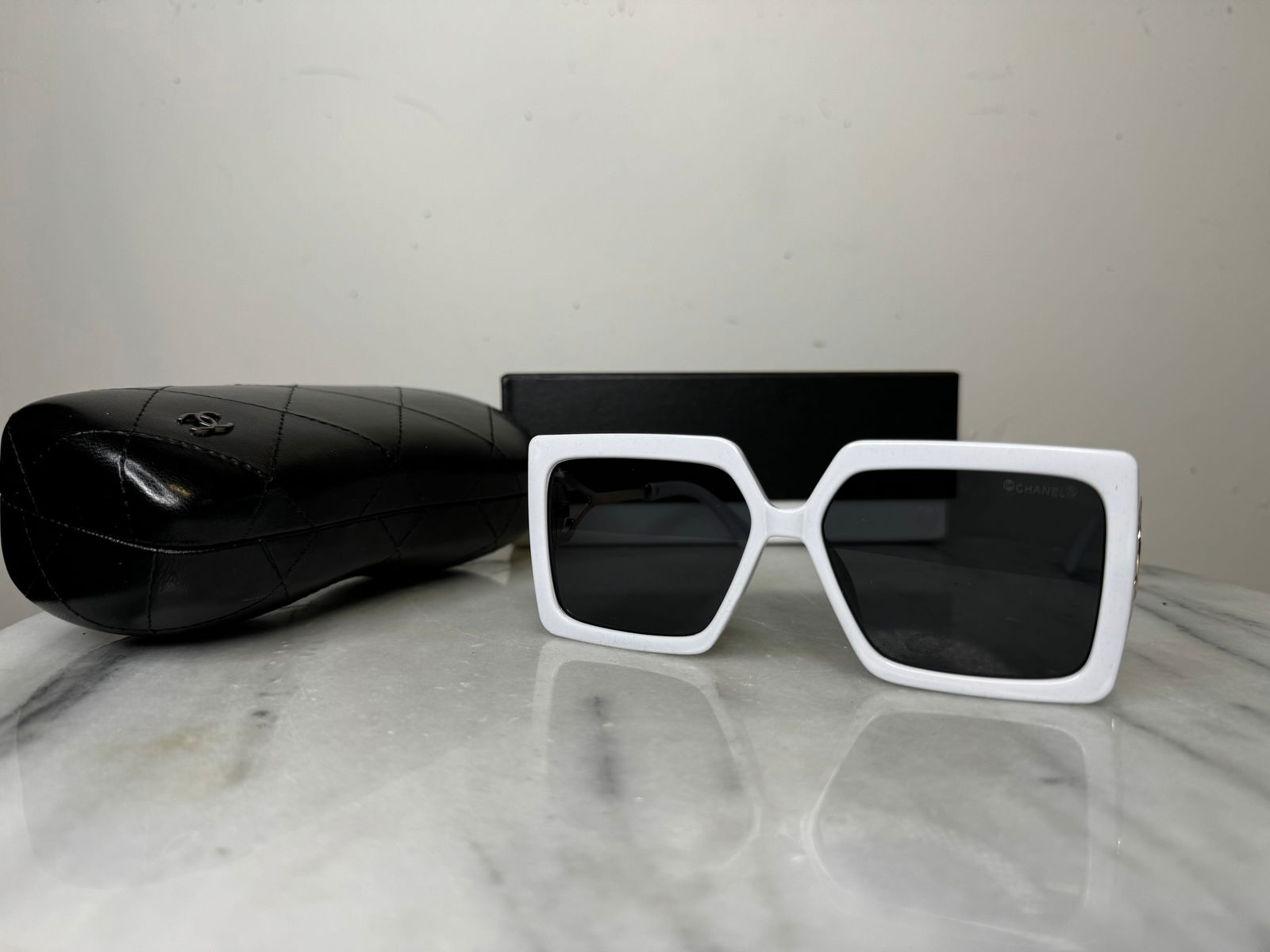 Chanel Sunglasses (1 of 4)