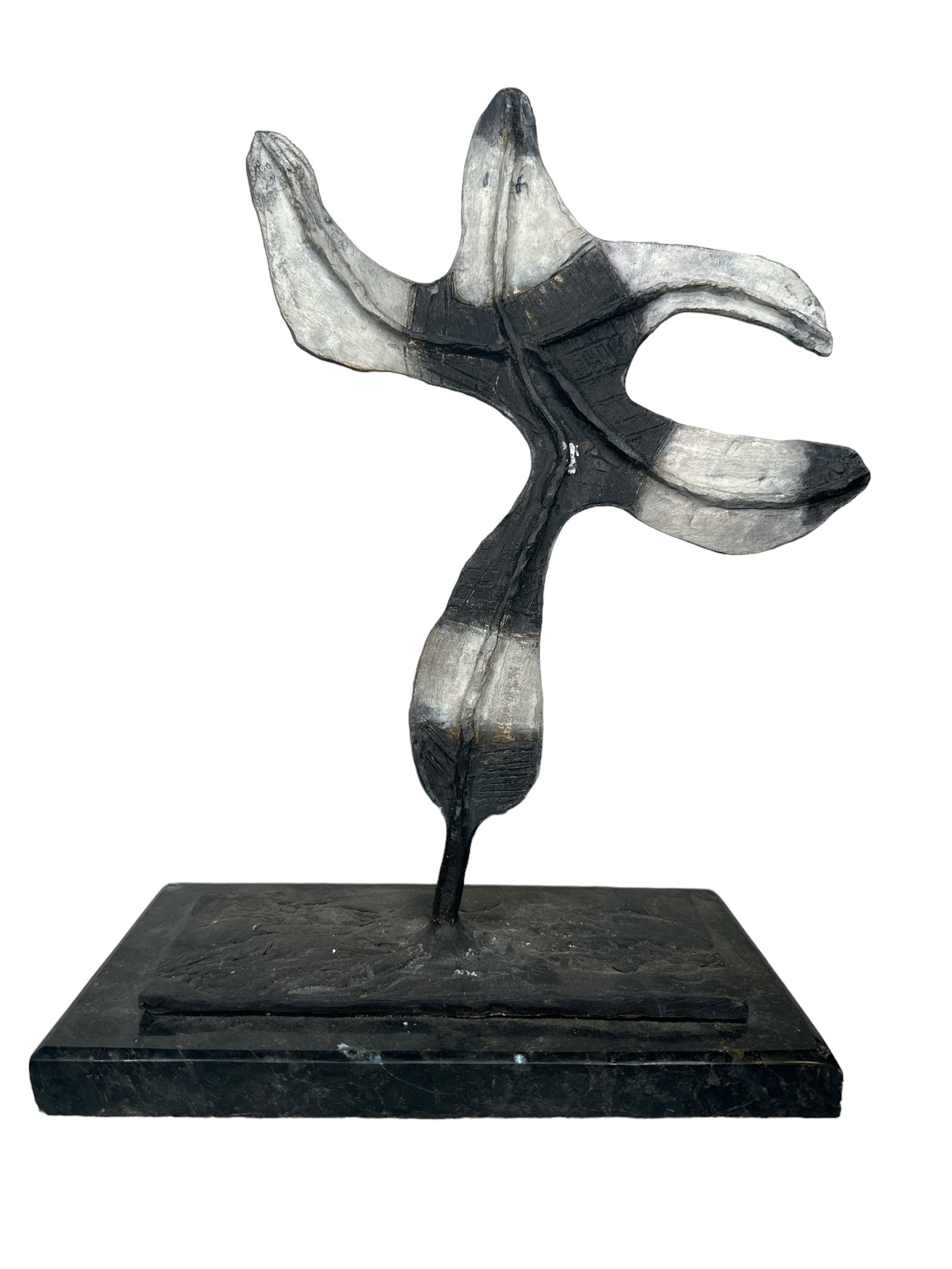 Picasso Modern Bronze Sculpture: Measure: 13 in x 10 in