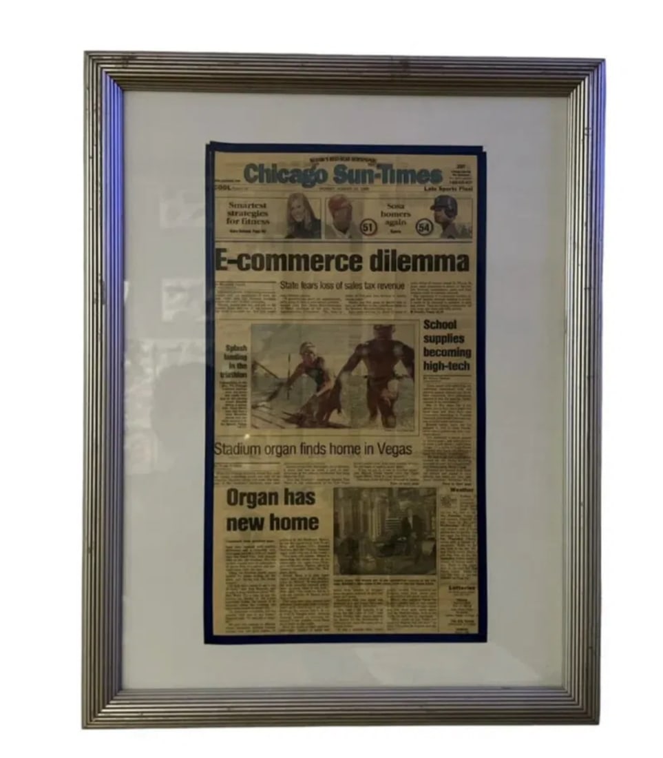 Maloof Expensives Hobbies - Chicago Sun Times Newspaper: E- commmer Dilema - organ Gad a new home in Las Vegas - Measurements: 26.5 in H x 20.5