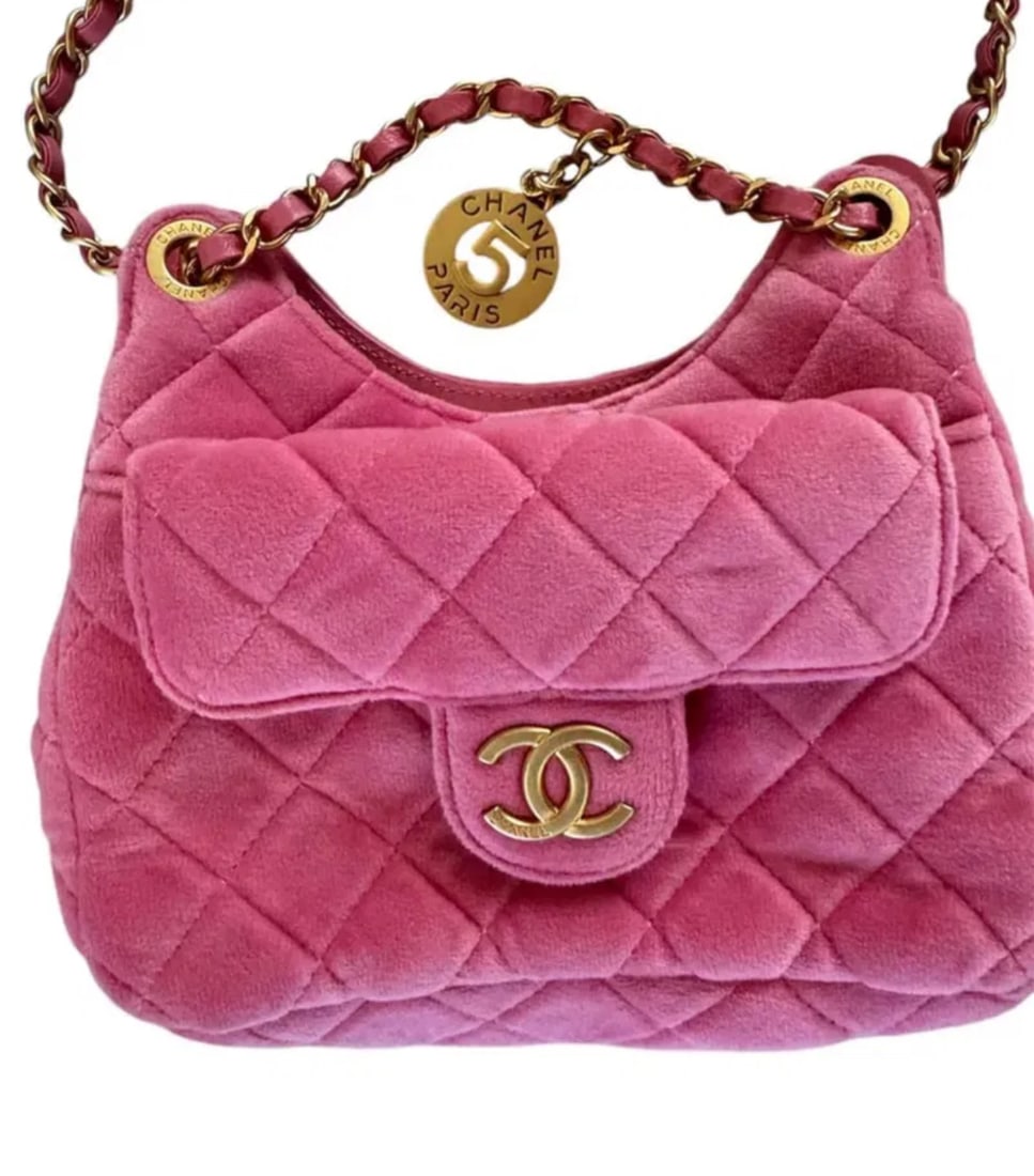 CHANEL Small Velvet Wavy CC Hobo Bag (1 of 5)