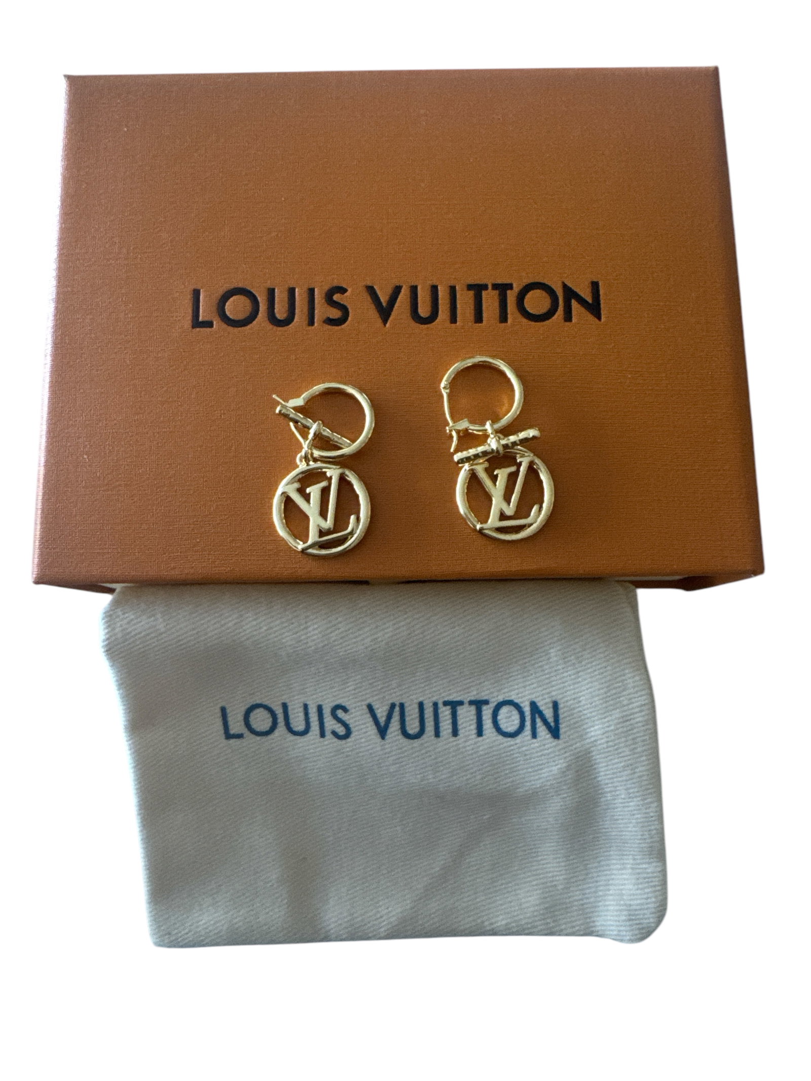 Louis Vuitton Earrings: Excellent Condition. Includes box and dust bag. Shipping only.