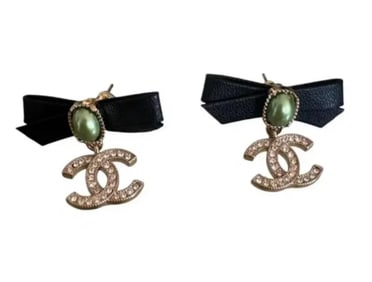 Chanel Pendant Earrings