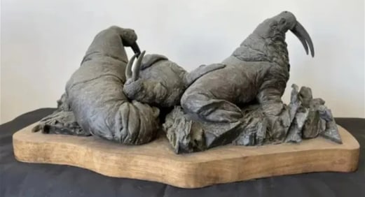 1976 Walrus Bronze Sculpture by Lorenzo Ghiglieri
