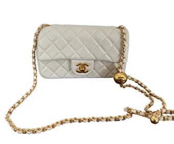 Chanel Crossbody Leather Handbag