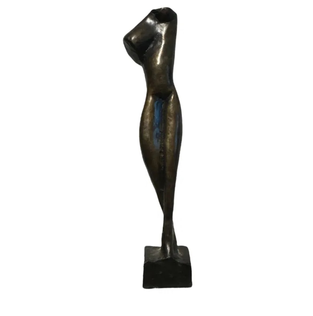 Archipenko Modern Sculpture: Size: 11 in x 3 in