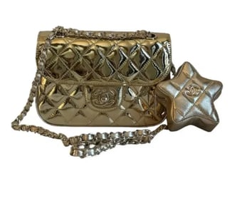 l Chanel Mirror Metallic Quilted Hollywood Boulevard Mini Flap With Star Coin Bag