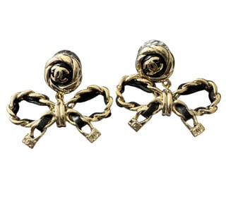 Chanel Gold and Black Necklace