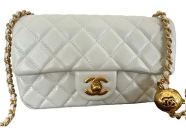 Chanel Crossbody Leather Handbag