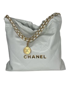Chanel 2023 22 Hobo Handbag