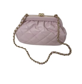 CHANEL D’ART CLUTCH Lambskin & Gold-Tone Metal Light Pink