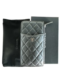 CHANEL Quilted Classic Flat Wallet Pouch Black