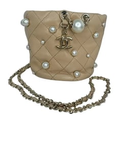 CHANEL Lambskin Quilted Pearl Mini About Pearls Drawstring Bag