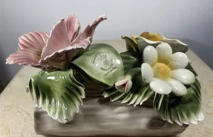Italian Capodimonte Porcelain Flowers Trunk
