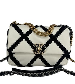 CHANEL Calfskin Crochet Medium Chanel 19 Flap White Black