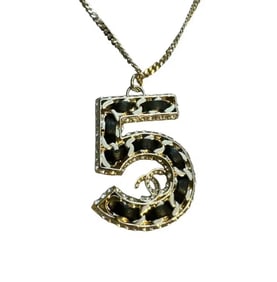 Chanel NO.5 Woven Chain Pendant WIth Strass CC And Leather Gold Plated