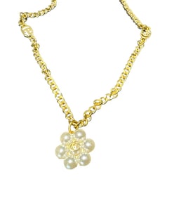 Gucci Faux Pearl Necklace