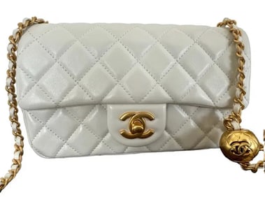 Chanel Crossbody Leather Handbag
