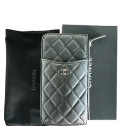 CHANEL Quilted Classic Flat Wallet Pouch Black
