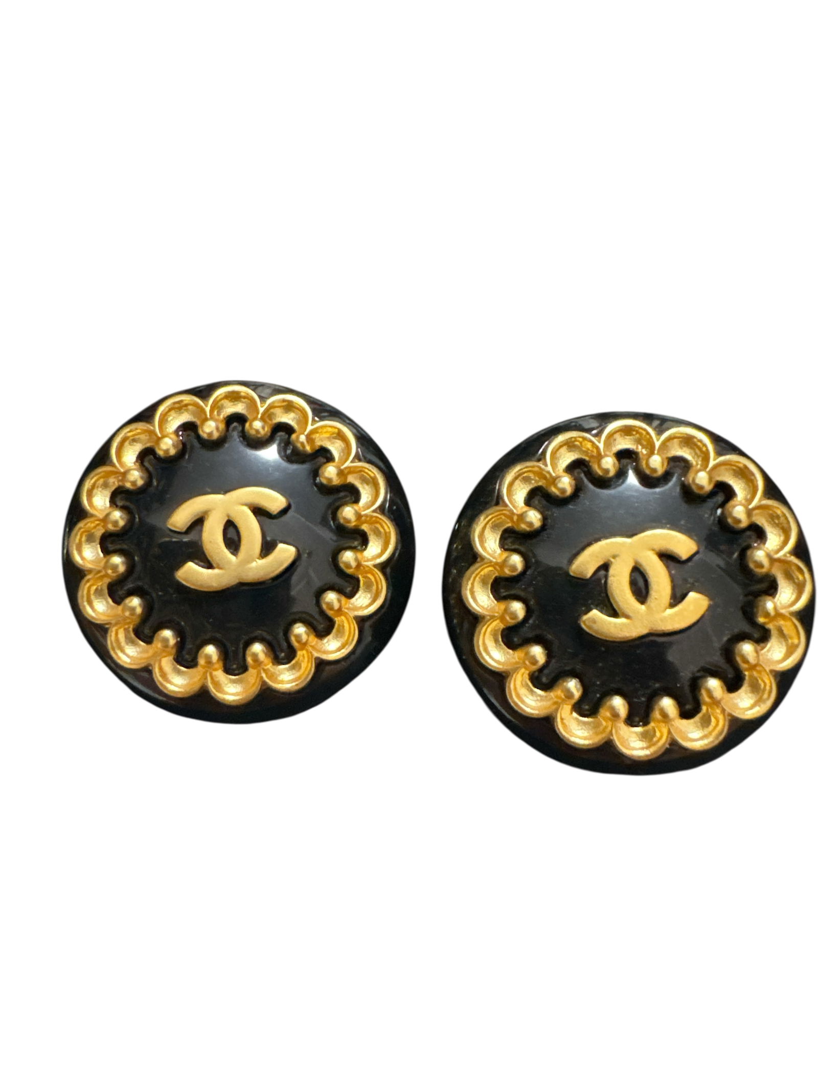 Chanel Black and Gold Earrings: iNCLUDES BOX- Shippin only -All sales are final,please inspect all the items before bidding.