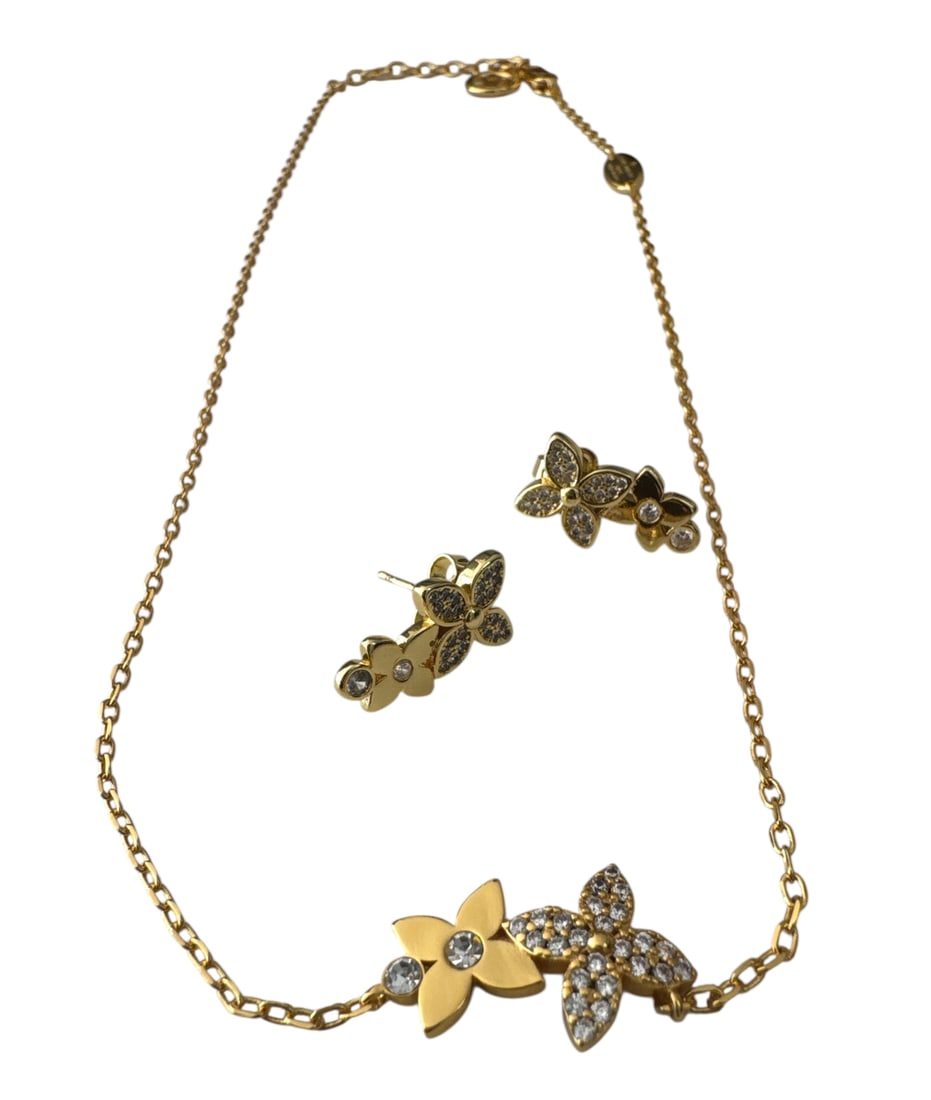 Louis Vuitton Necklace Set (1 of 2)