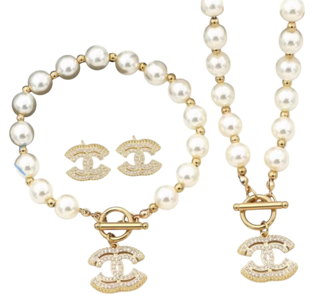 Chanel Faux Pearls Necklace Set (1 of 1)