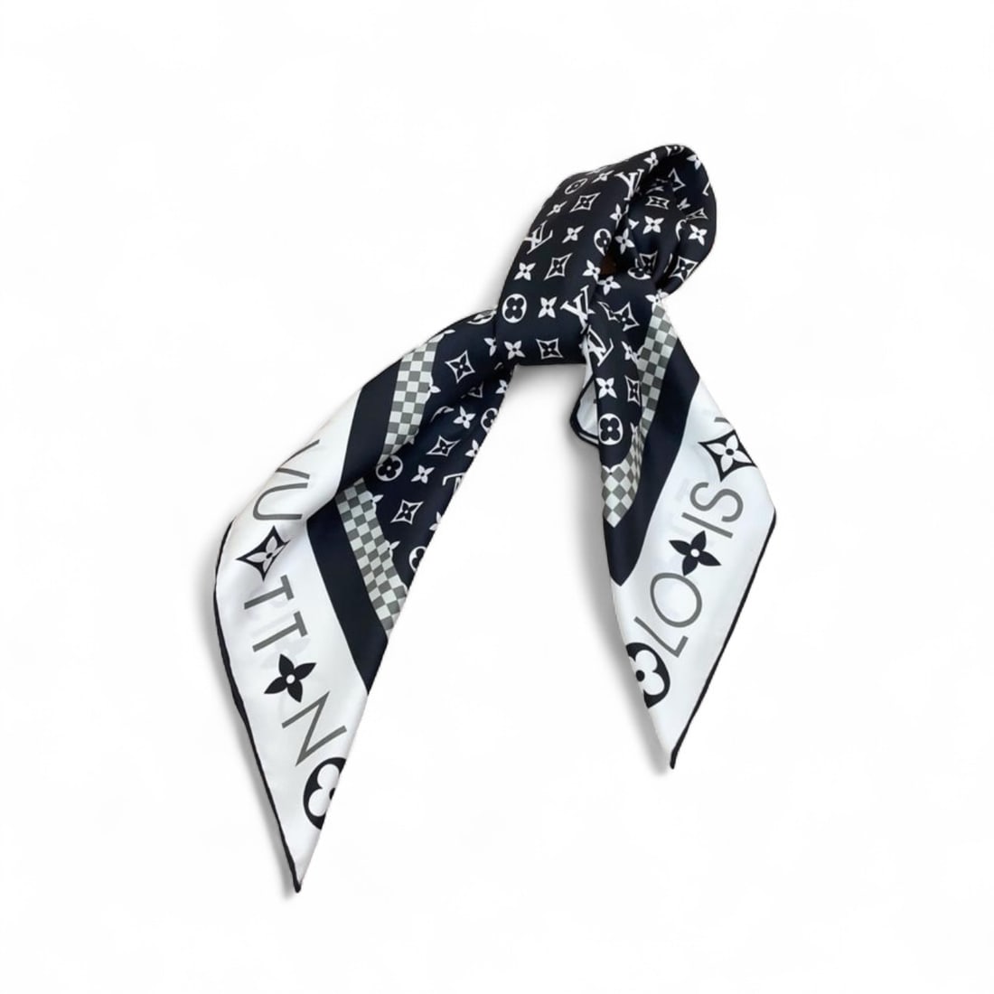 LV Monogram Scarf (1 of 1)