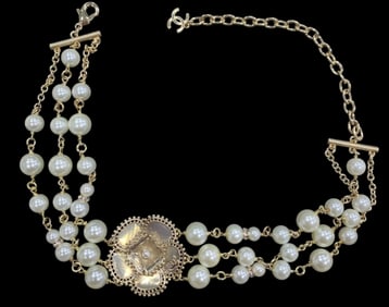 Chanel Faux Pearls Necklace