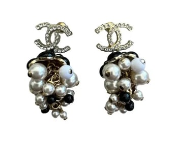 Chanel Metal Glass Pearl EARRINGS