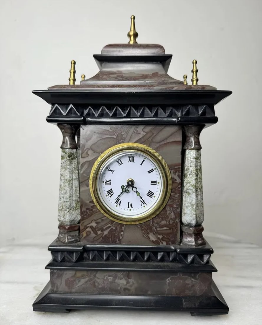 Marble Clock: Size: 10 in x 5 in 3 in