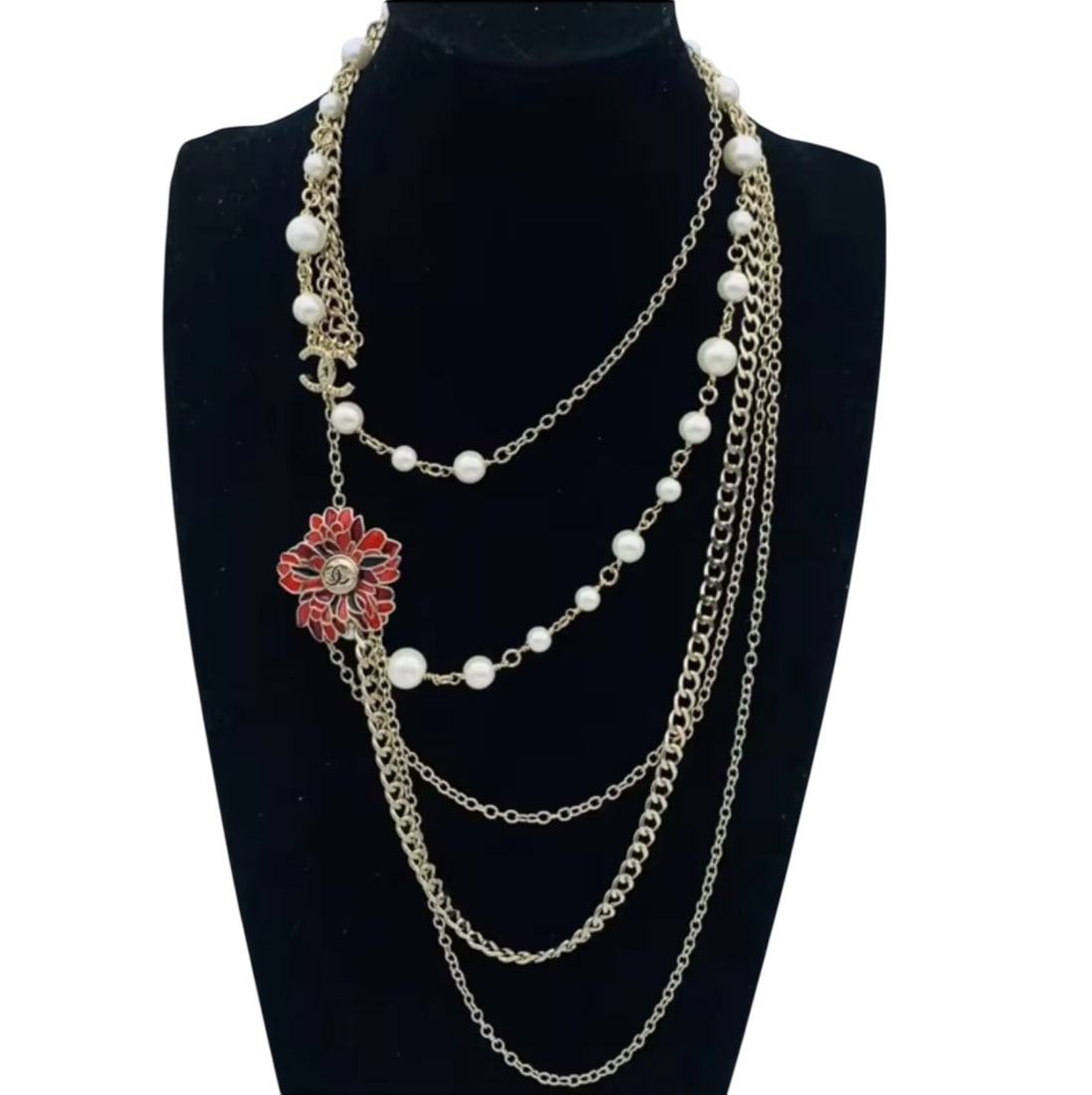 Chanel Necklace: Made in Italy- Includes Box. Shipping only. In good condition.-All sales are final,please inspect all the items before bidding.