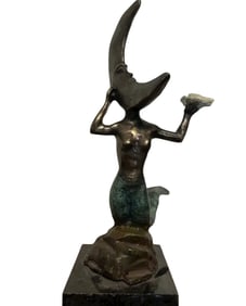 Large Modern Bronze Sculpture - Sergio Bustamante