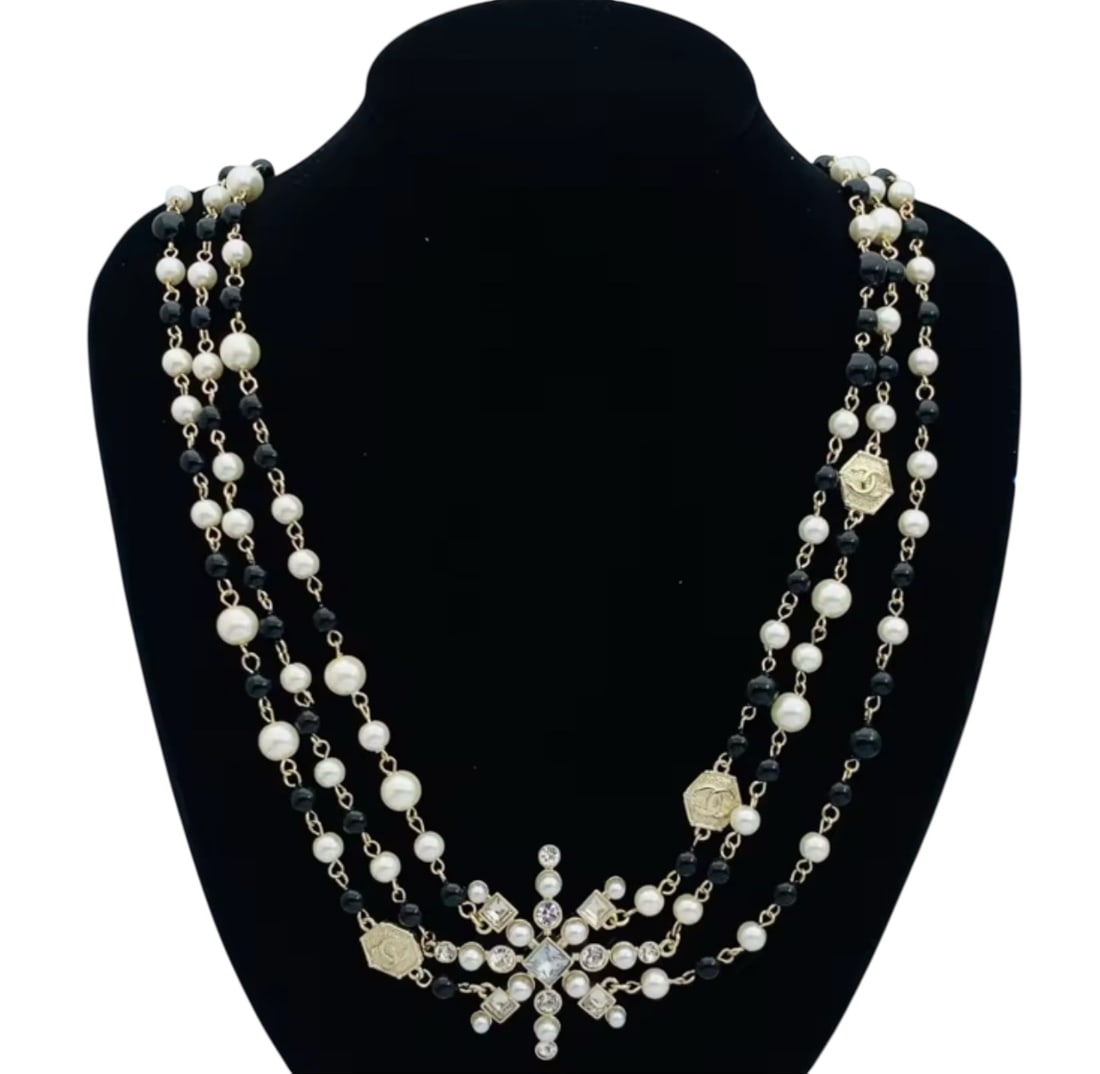 Chanel Necklace: Shipping only.
