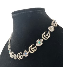 Gucci Flowers Necklace