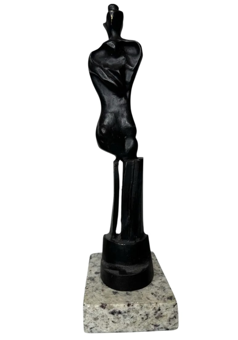 Henry Moore Bronze Sculpture: Size: 15 in 5 in 5 in