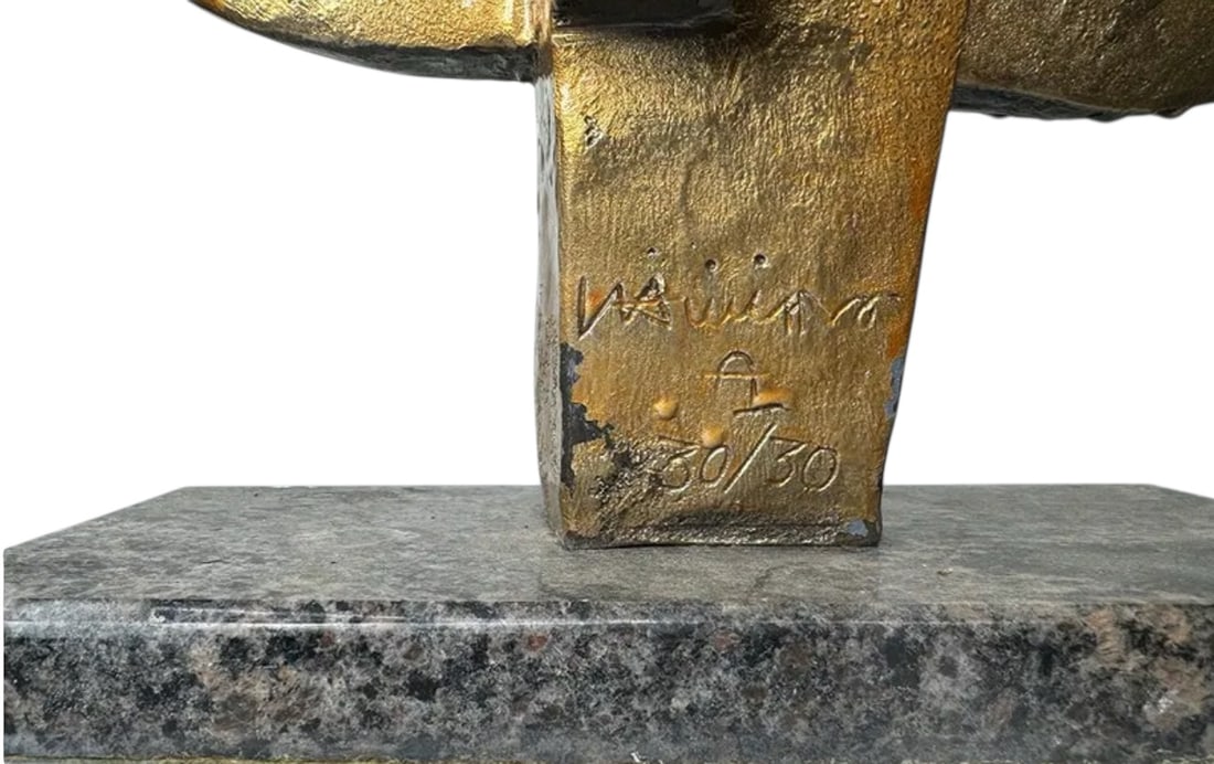 Large Modern Bronze Sculpture - 3