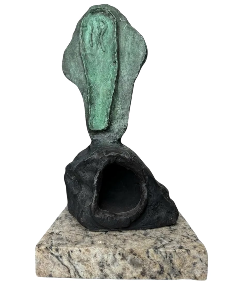 J. Miro Abstract Sculpture: Szie: 15 in x 10 in