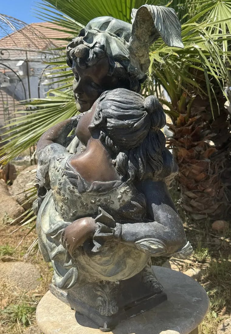 Romantic Couple Bronze Sculpture - 2