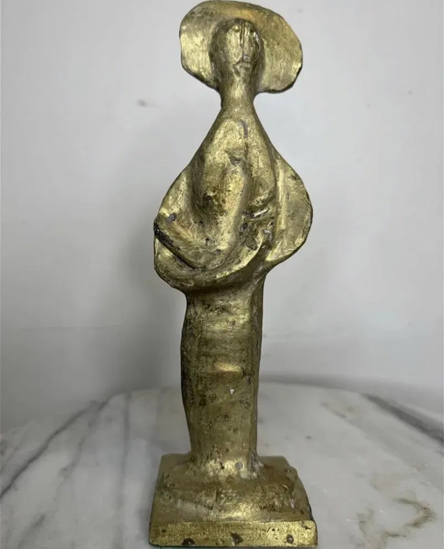 Picasso Abstract Bronze Sculpture: SIZE:10 IN H X 4 IN